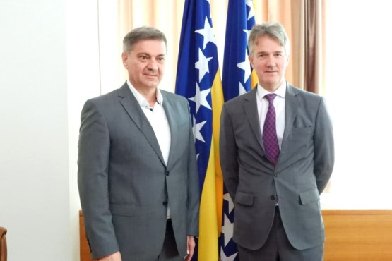 Zamjenik predsjedavajućeg Predstavničkog doma dr. Denis Zvizdić primio u nastupnu posjetu ambasadora UK Velike Britanije i Sjeverne Irske